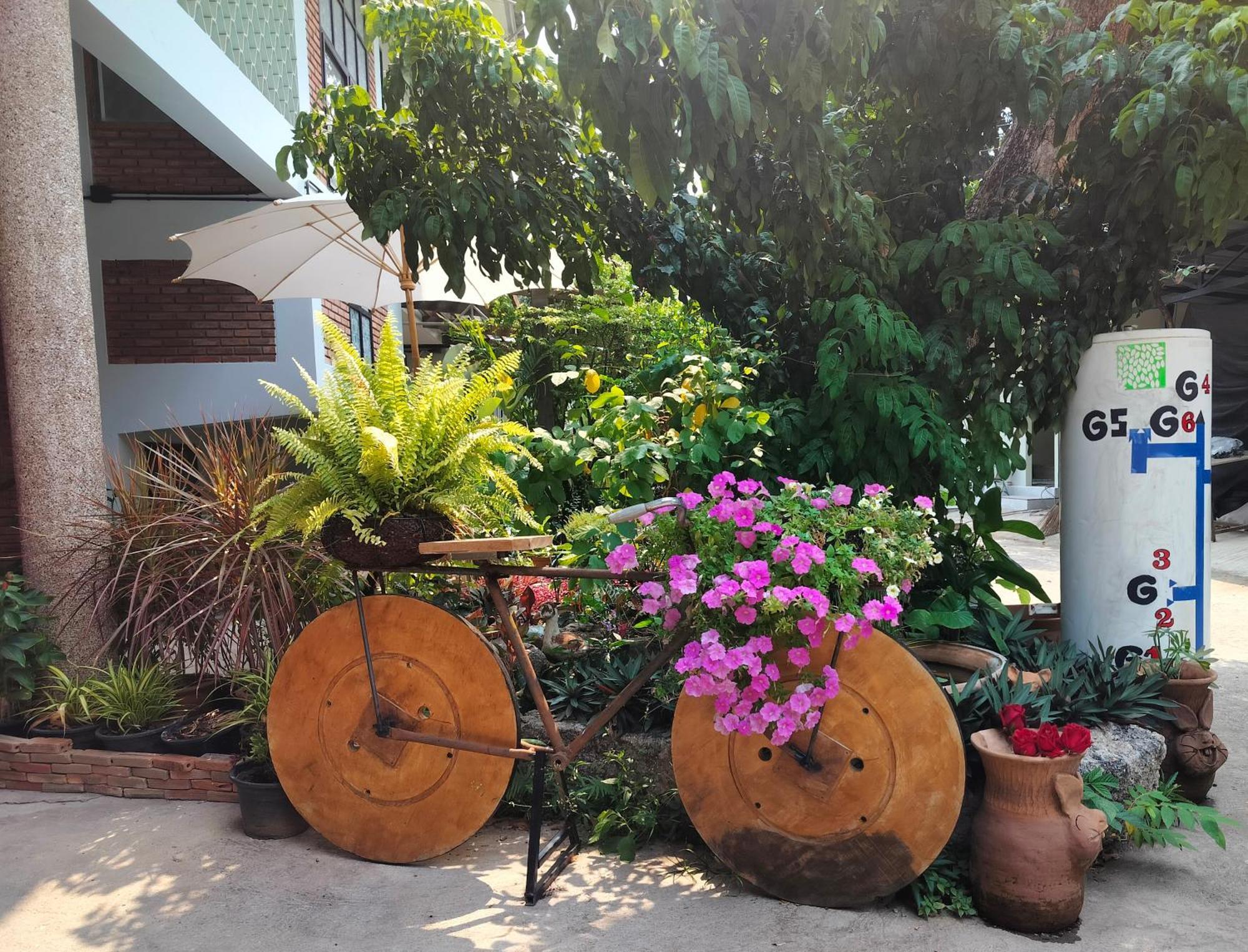 Aparthotel Oldy De Garden Čiang Mai Exteriér fotografie